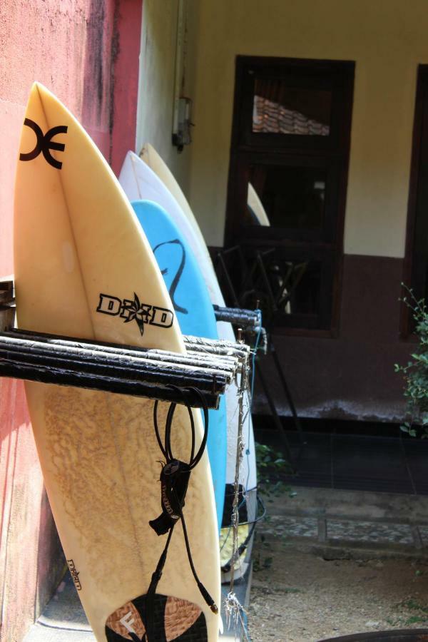 Harrys Oceanhouse 2 Pacitanアパートメント エクステリア 写真
